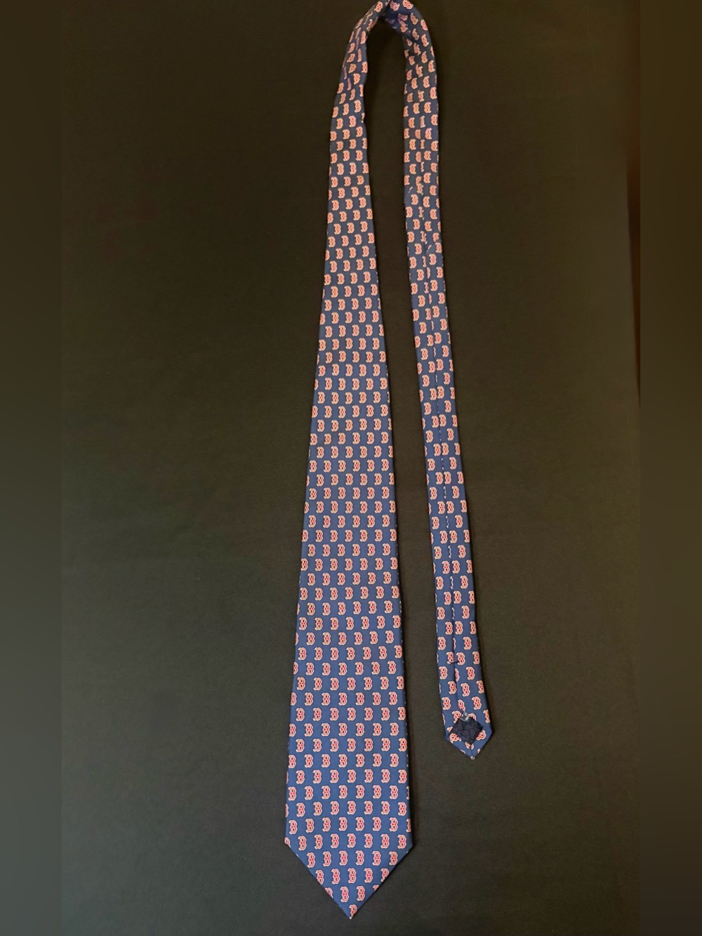 MLB Boston Red Sox Silk Tie Custom Collection Vineyard Vines - Picture 4 of 11